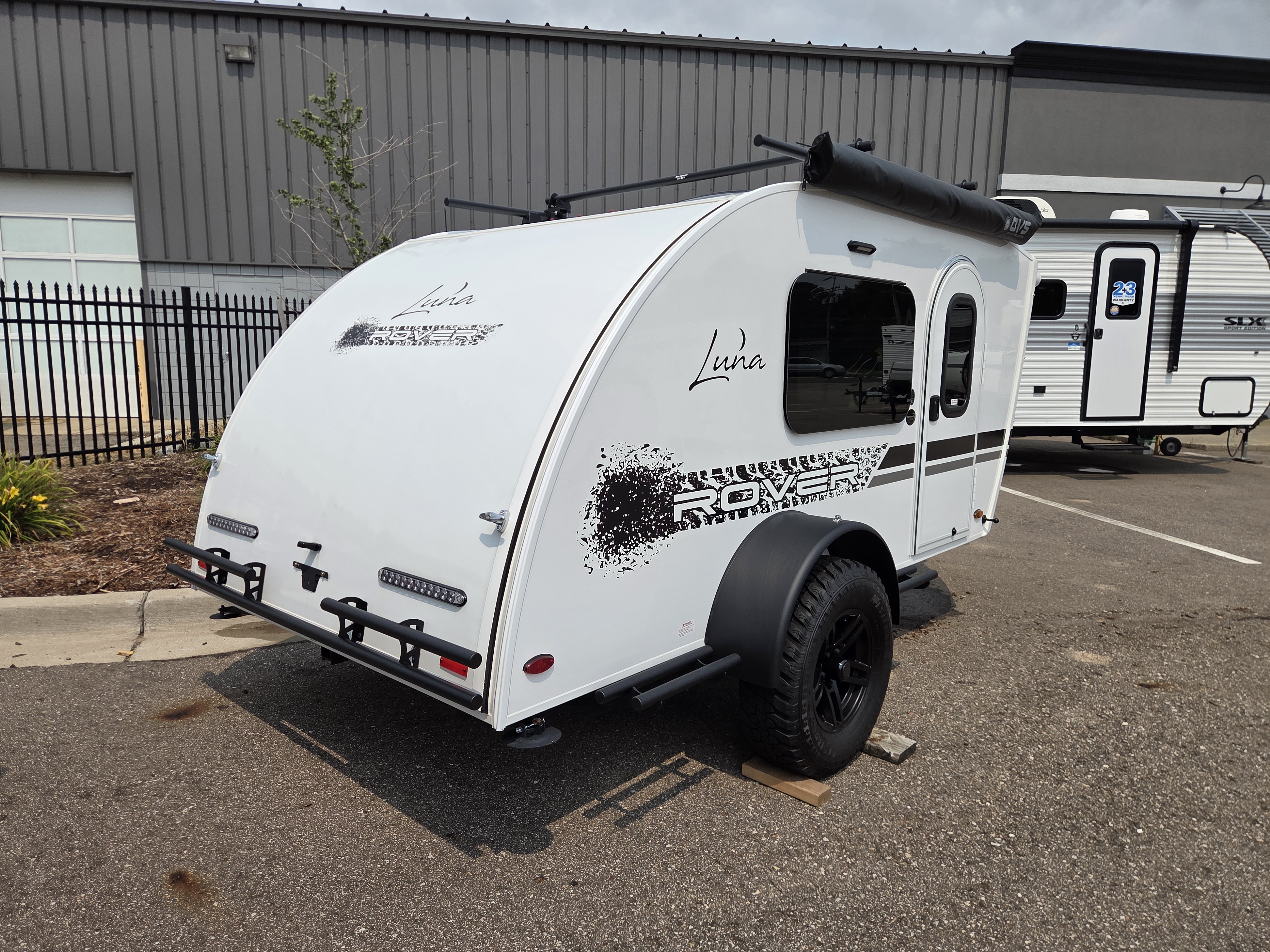 2027 inTech Luna L6x10.5 - Image 3