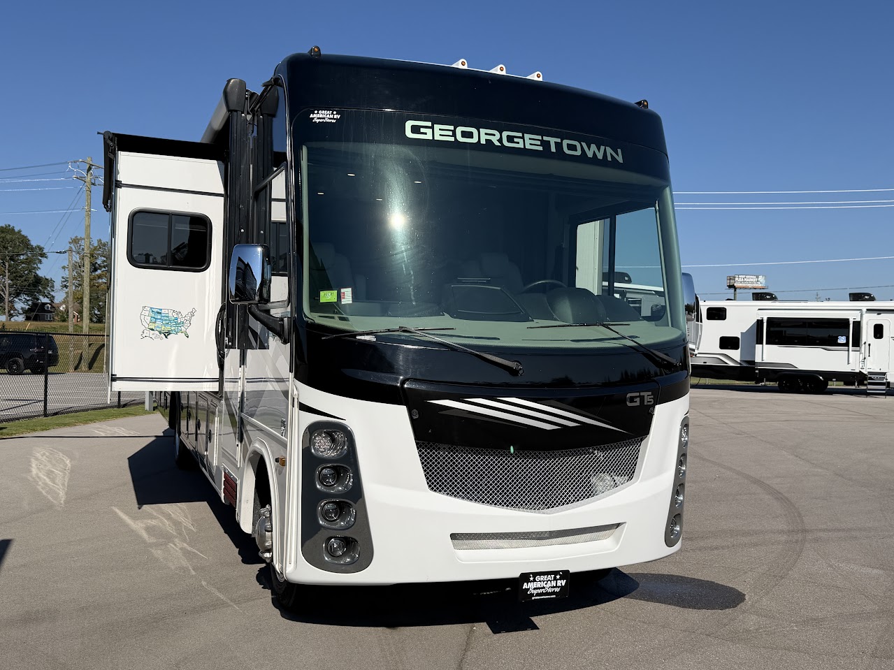 2023 FOREST RIVER GEORGETOWN SERIES 5 34H - Image 1