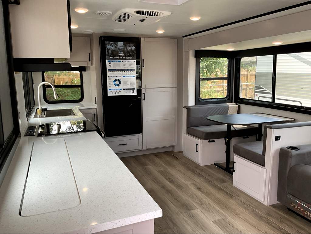 2026 JAYCO Jay Feather 30 RKB - Image 16