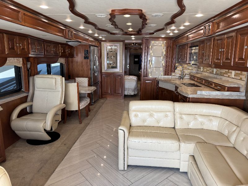2014 Tiffin Allegro Bus 45 LP - Image 5