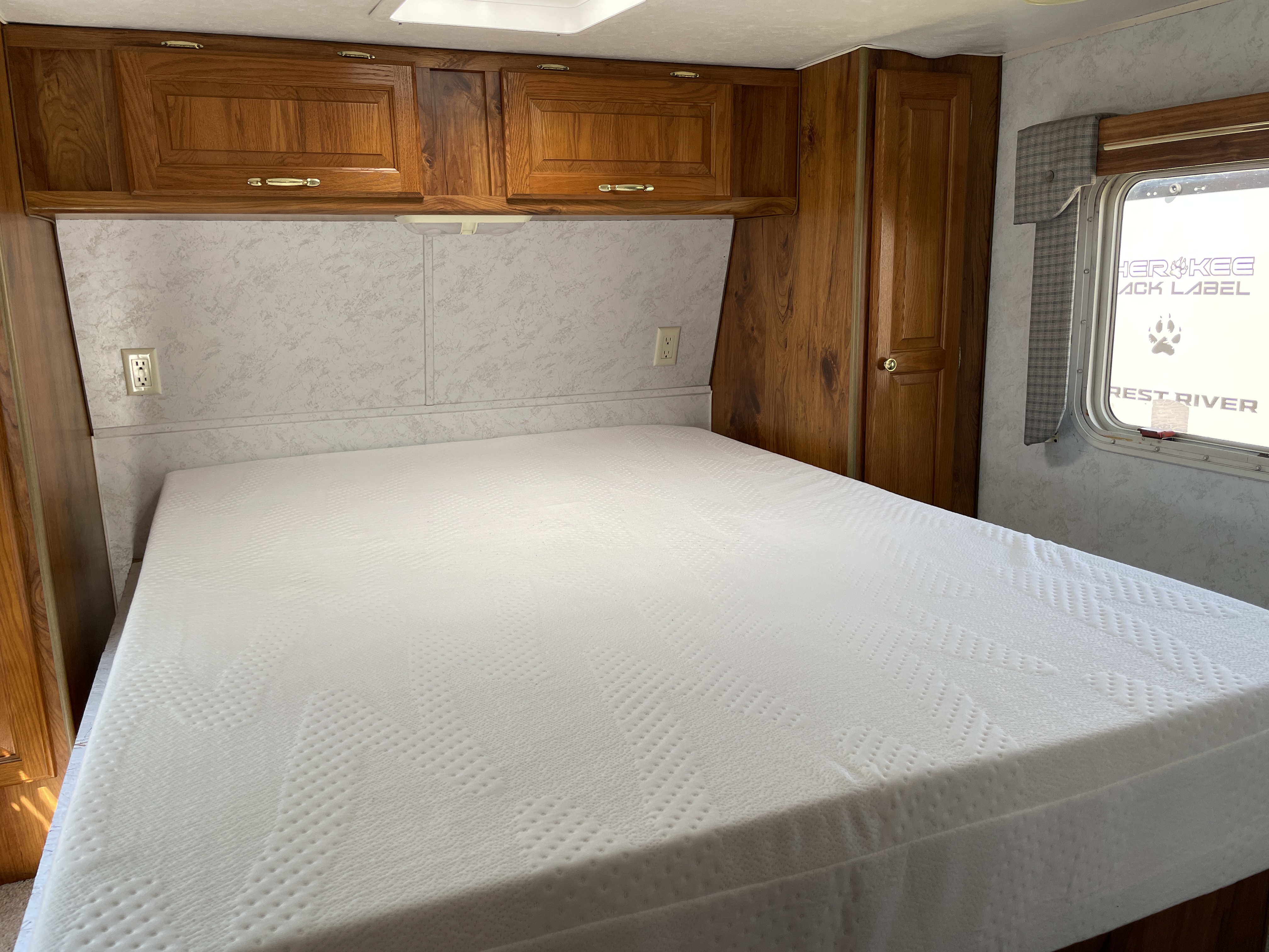2000 Skyline Layton 2655 - Image 11