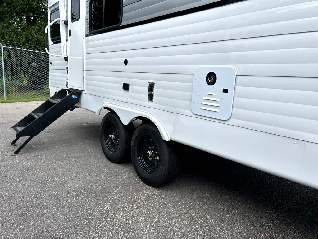 2026 VENTURE RV SIENNA 241VRD - Image 11