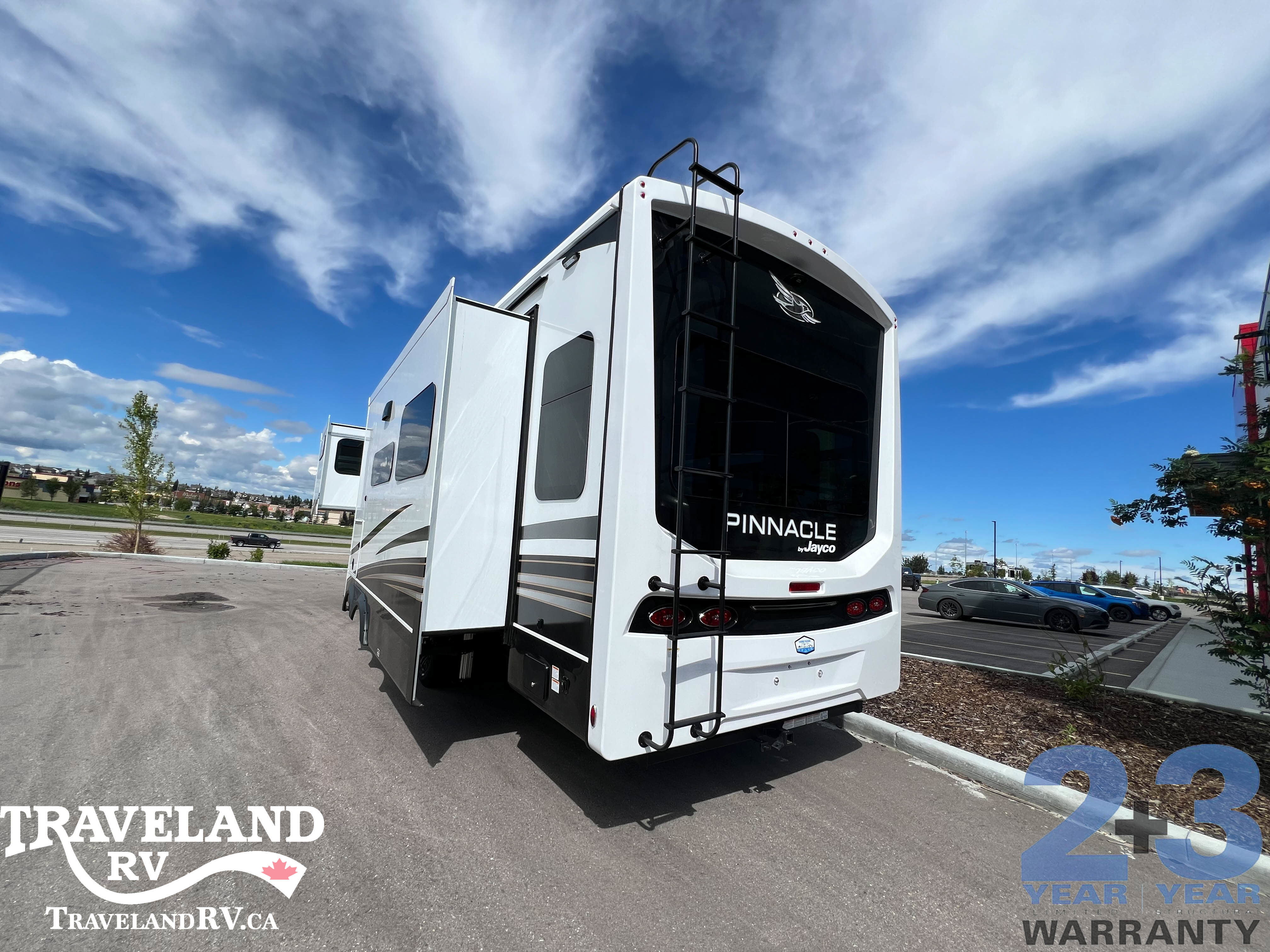 2026 Jayco Pinnacle 32RLTS - Image 9