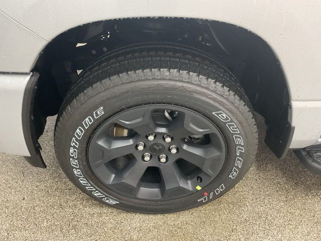 2026 Ram 1500 Big Horn 4x4 Crew Cab 5'7" Box - Image 22