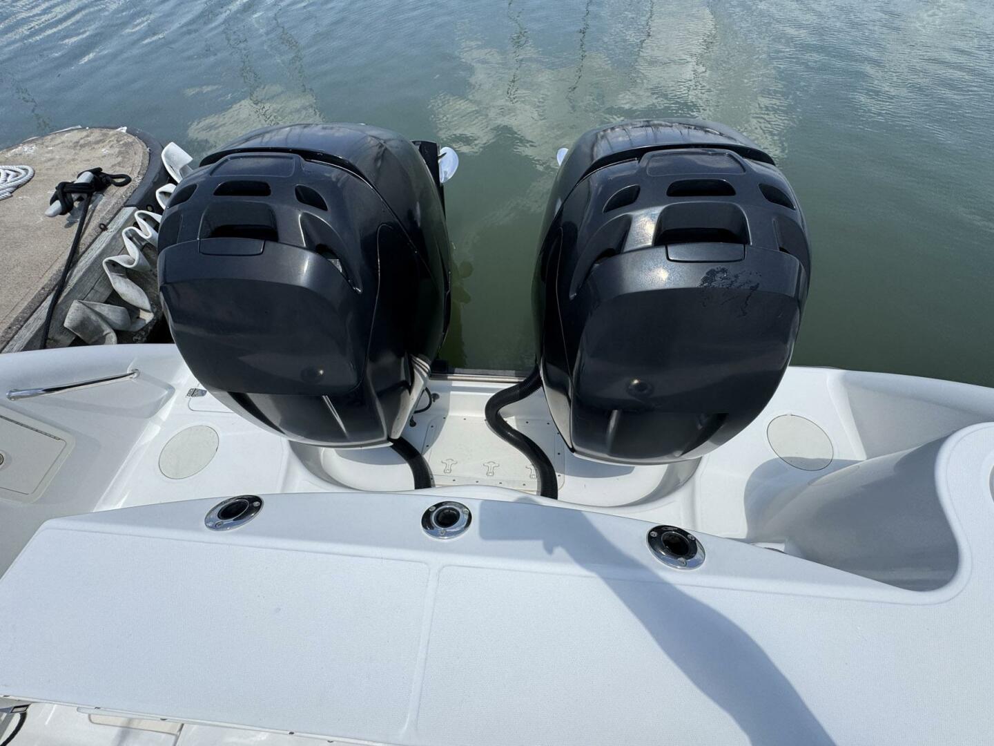 2011 Boston Whaler 305 Conquest - Image 20
