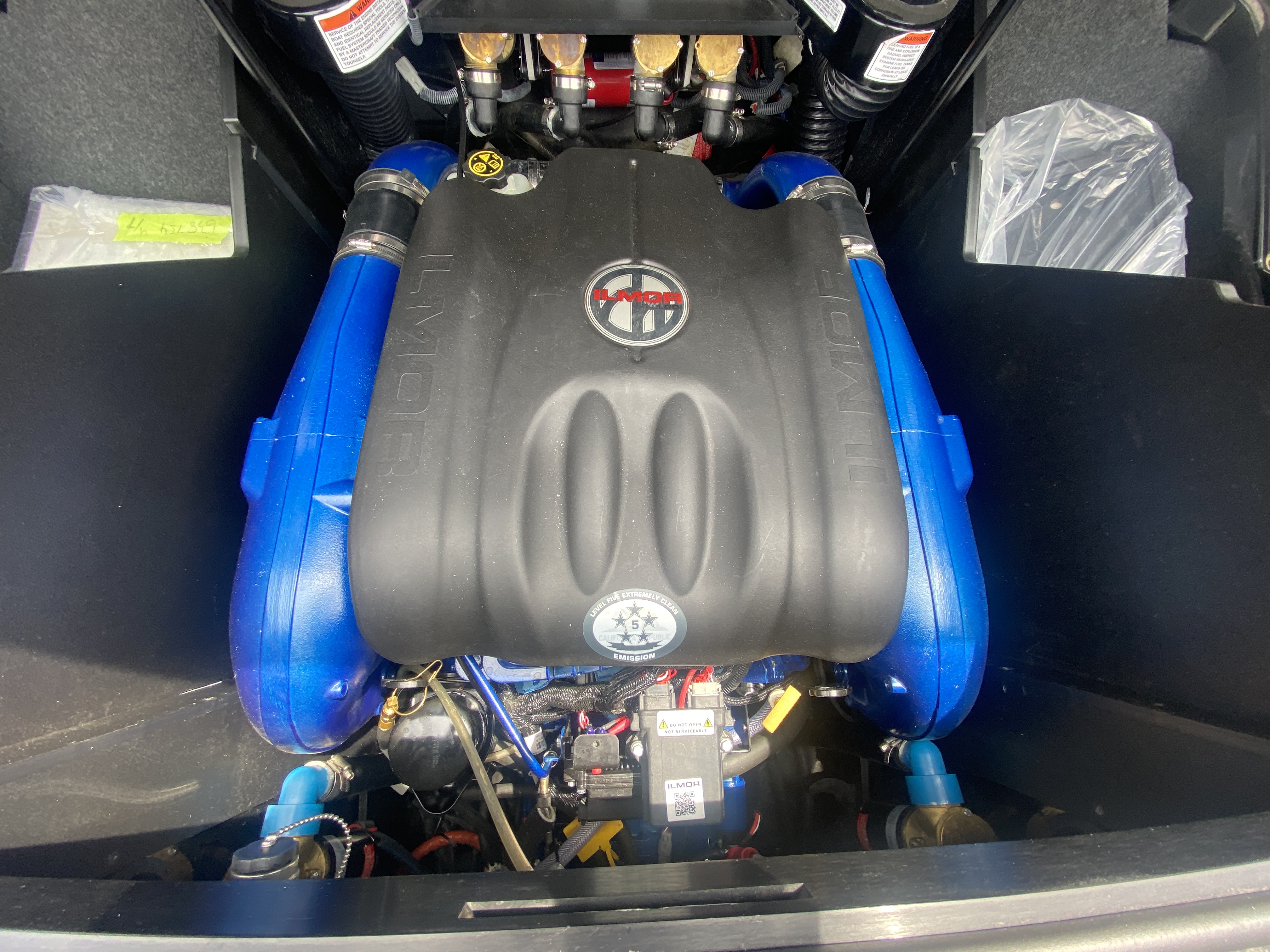 2021 MasterCraft X26 - Image 13