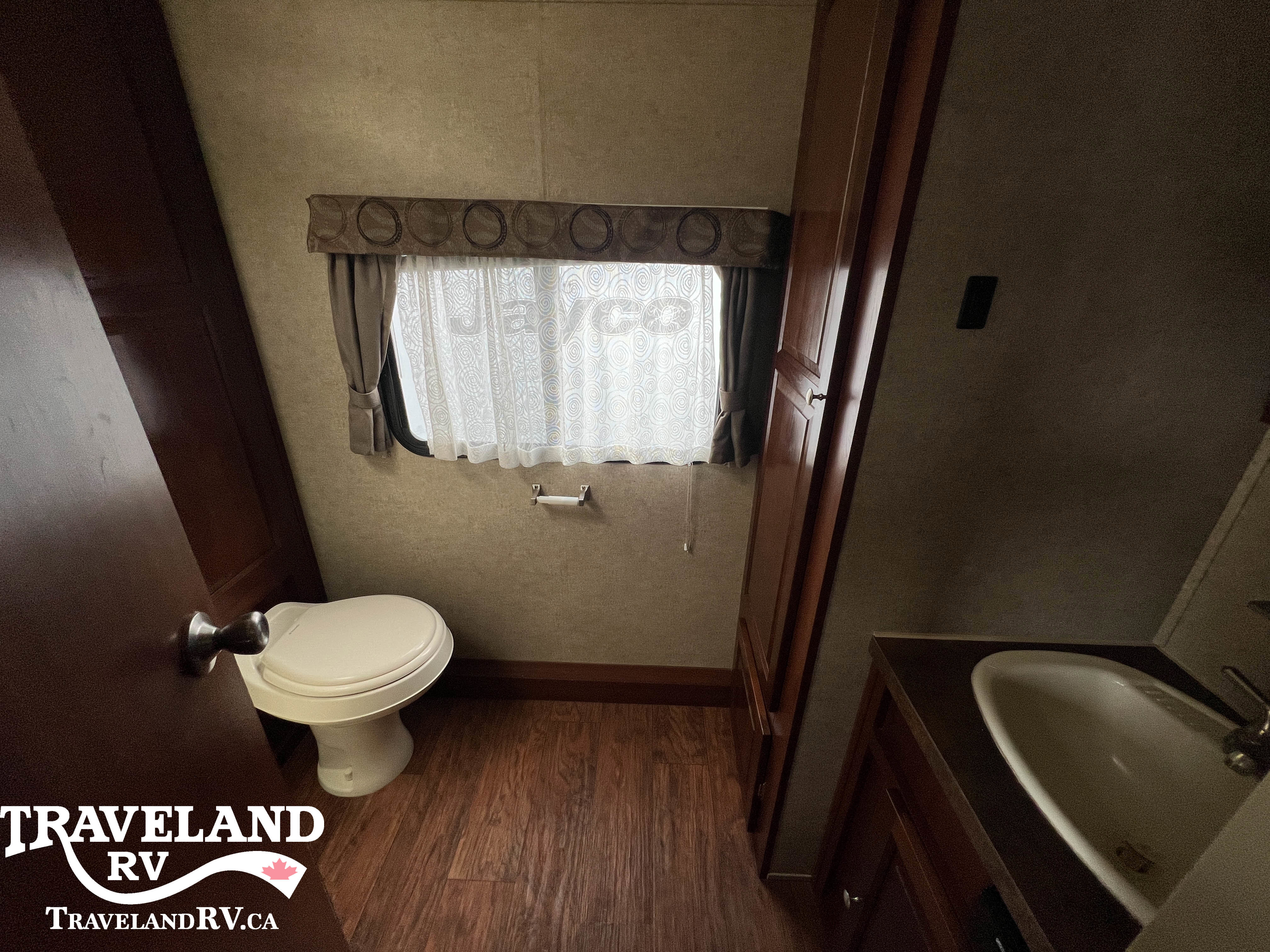 2015 Forest River Rockwood Mini Lite 2304DS - Image 19
