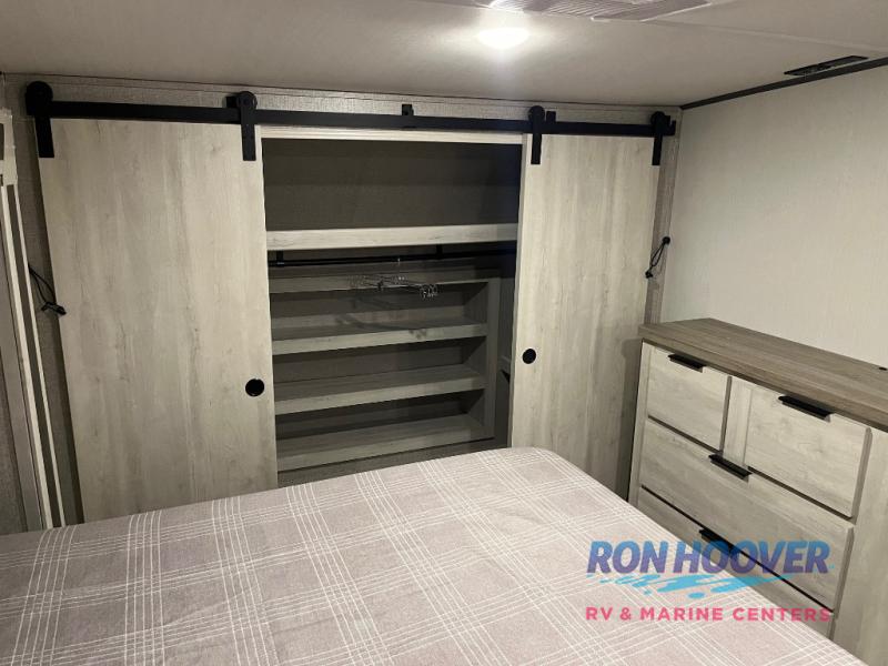2024 FOREST RIVER 41DS - Image 37