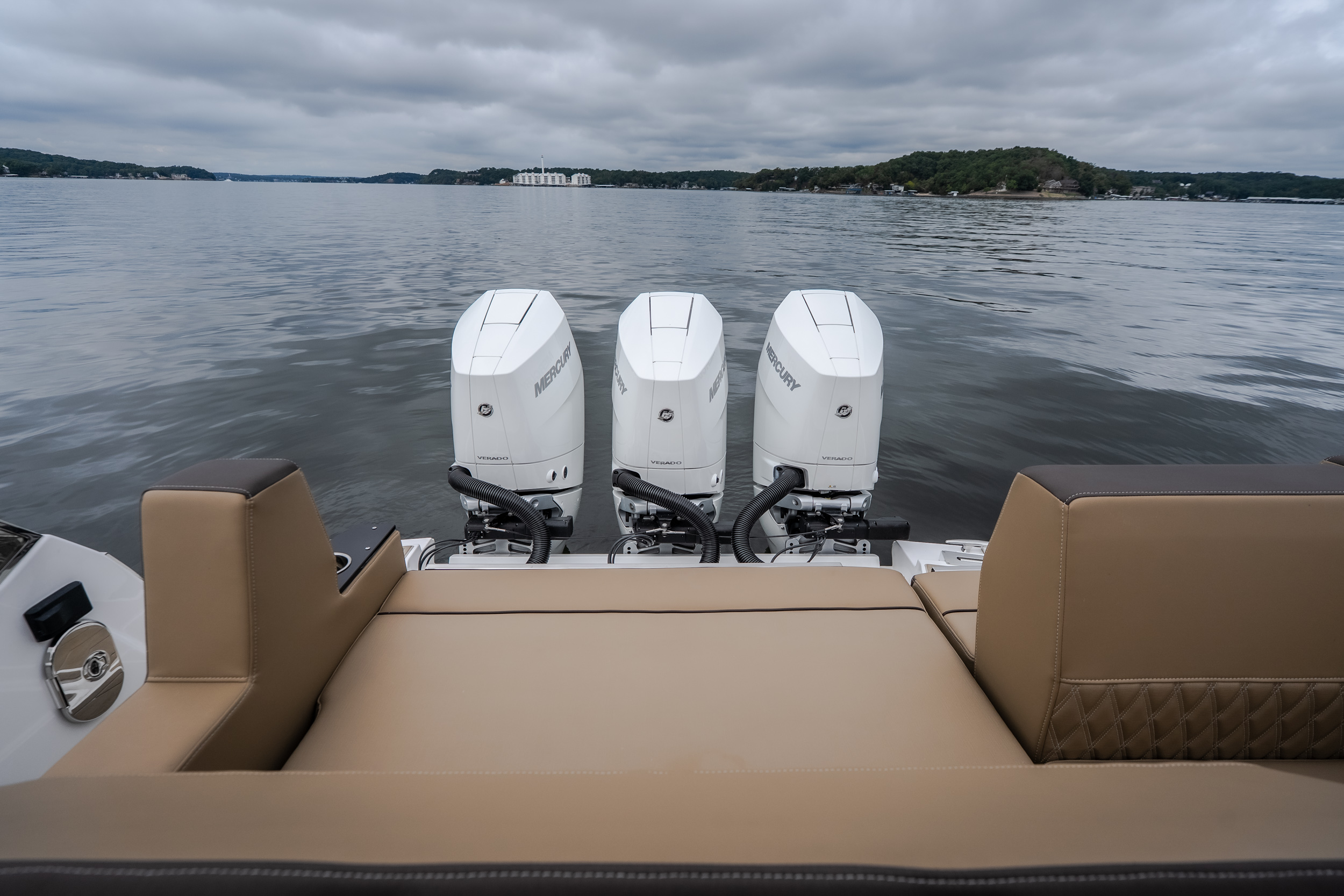 2025 Monterey 385SS - Image 65