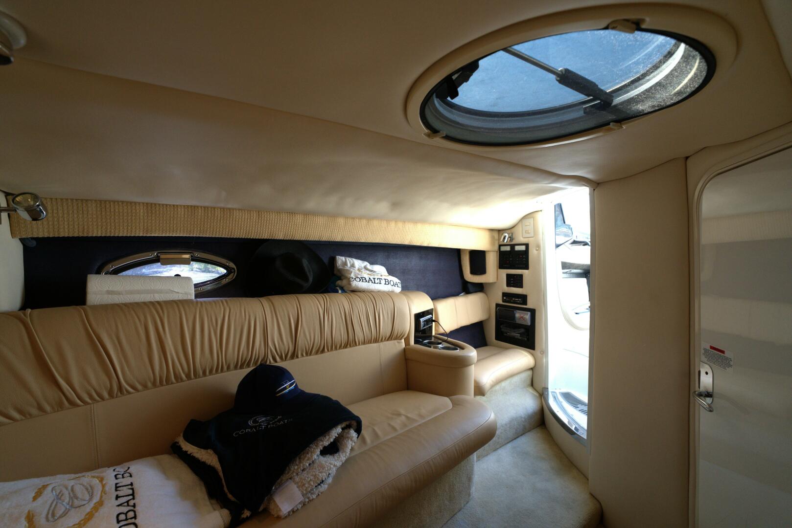 2005 Cobalt 343 - Image 52
