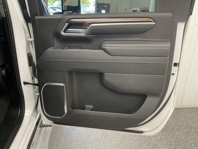 2025 Chevrolet Silverado 2500HD LT - Image 34