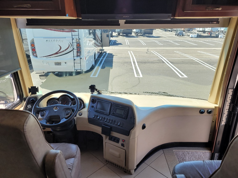 2011 Newmar Dutchstar 4020 - Image 5