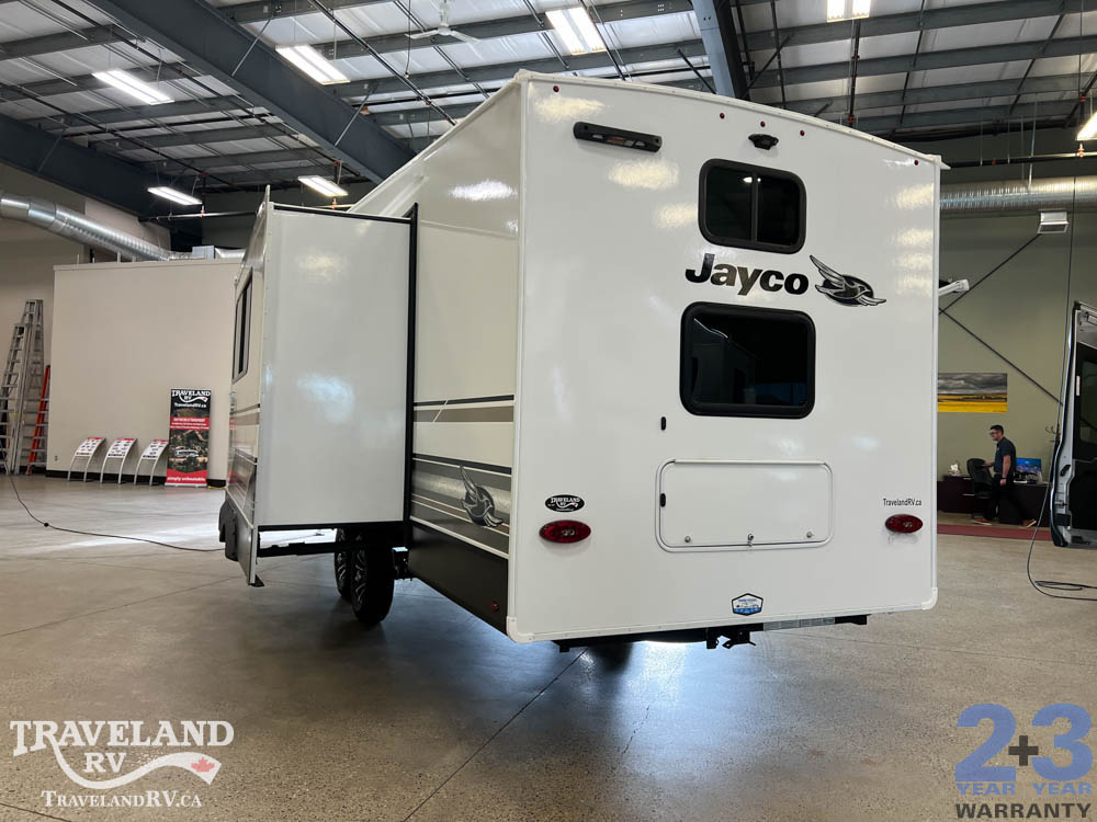 2027 Jayco Eagle SLE 28BHU - Image 6