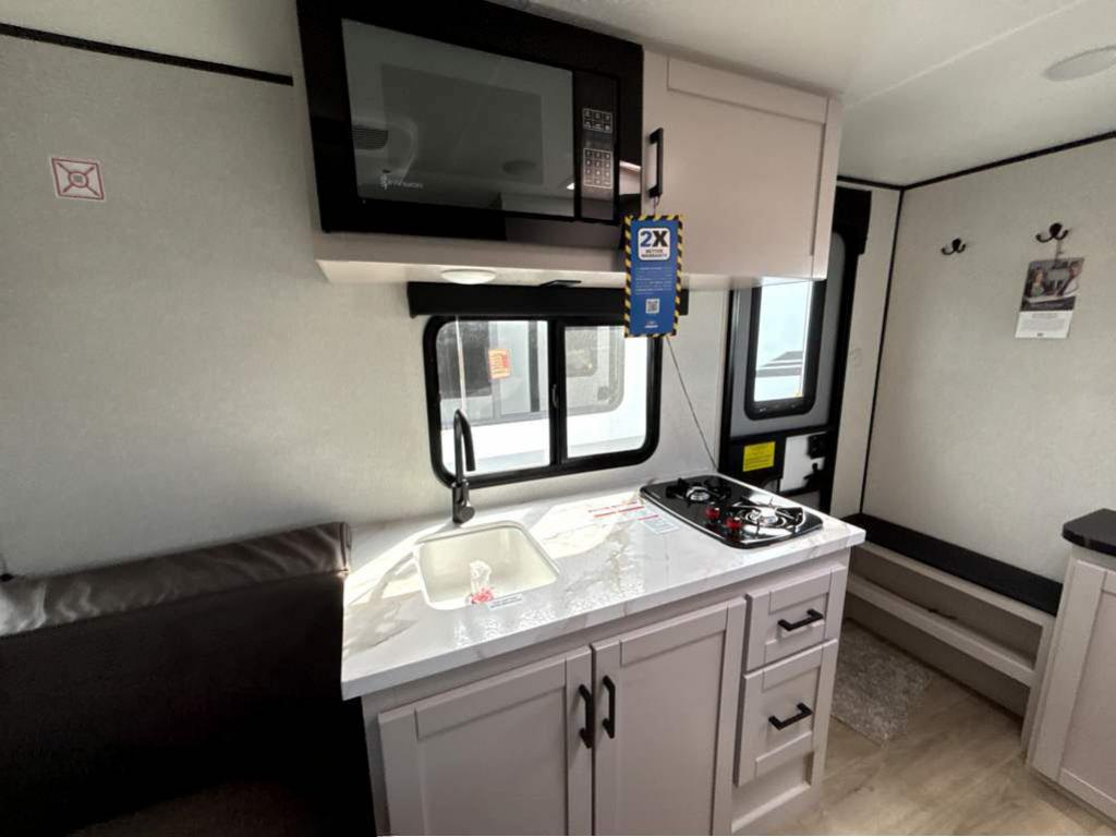 2026 JAYCO JAY FEATHER AIR 15TBSL - Image 11