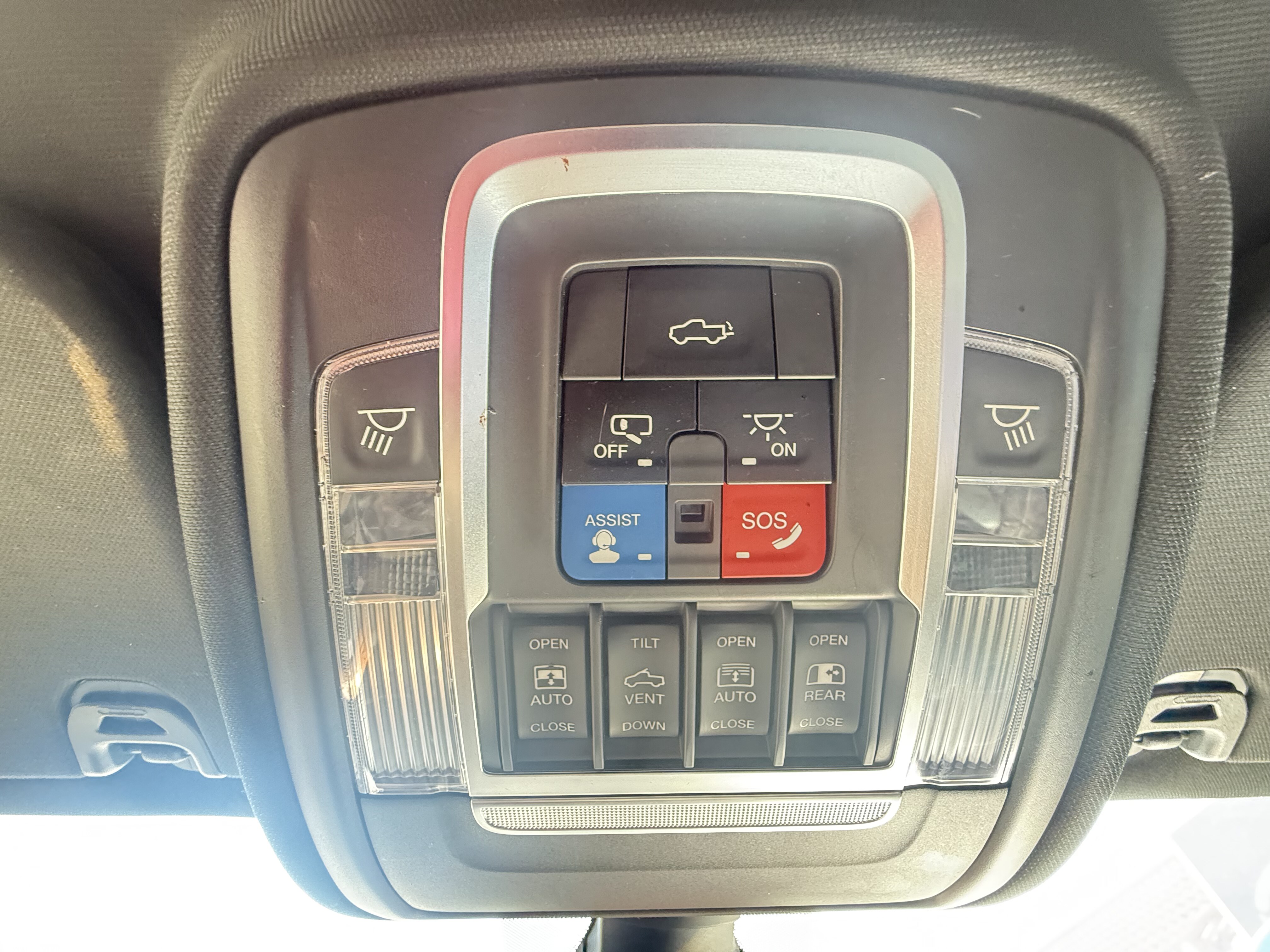 2019 Ram 1500 Pickup Crew Cab Bighorn/Lone Star 4WD - Image 22
