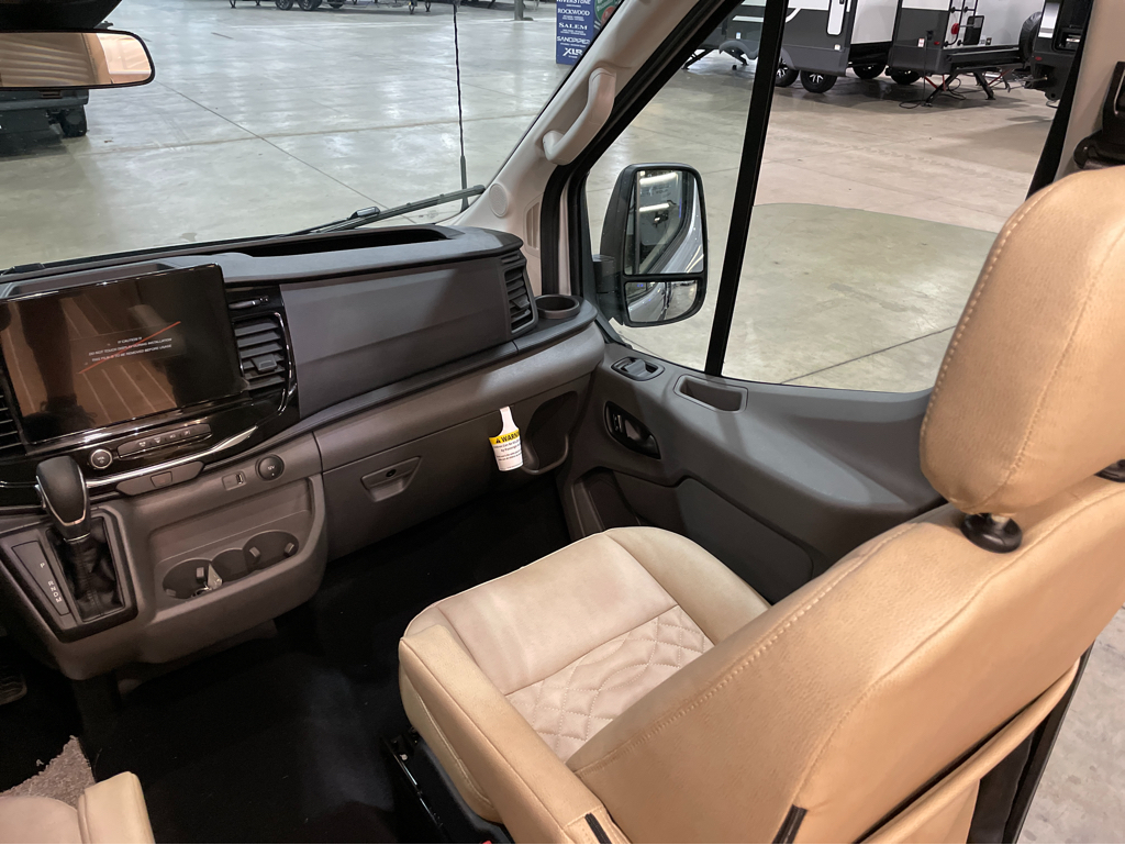 2027 Jayco Solstice 21T - Image 10