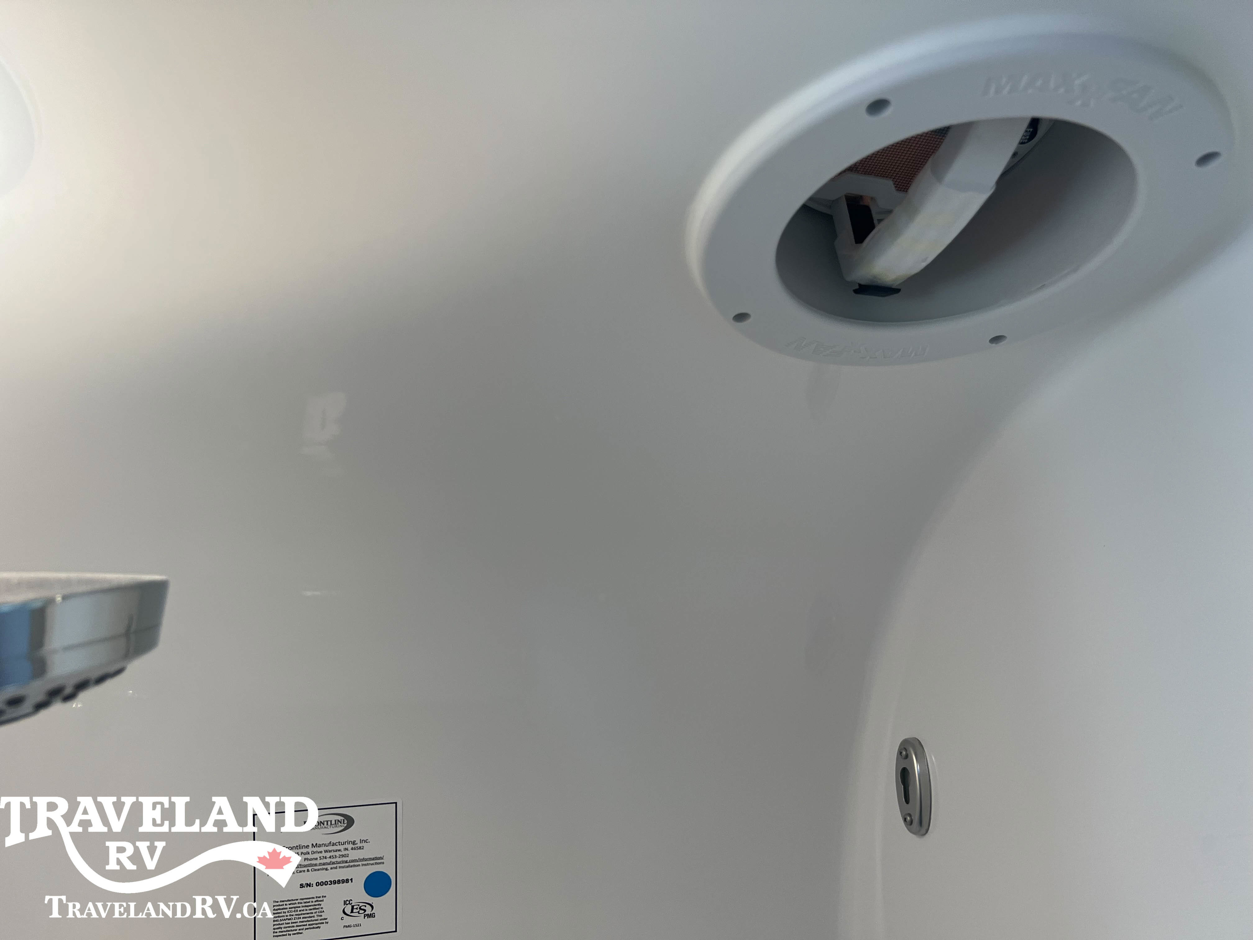 2026 Airstream Flying Cloud 27FB - Image 24