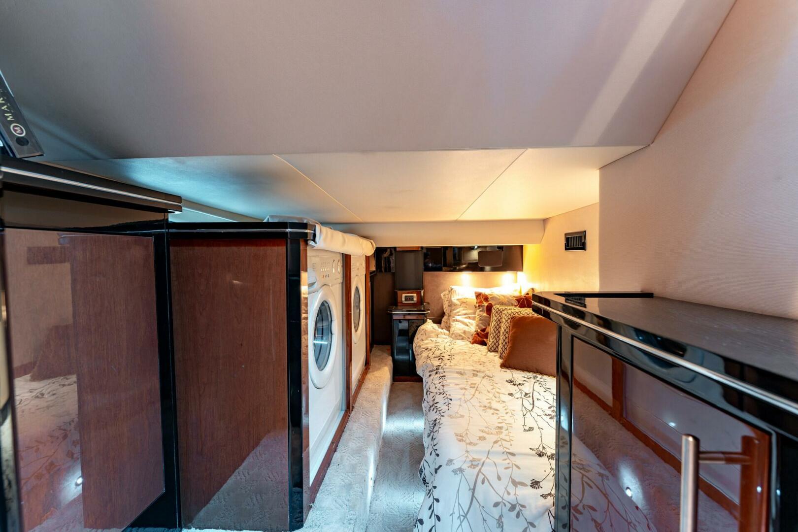 2009 Marquis - Image 82