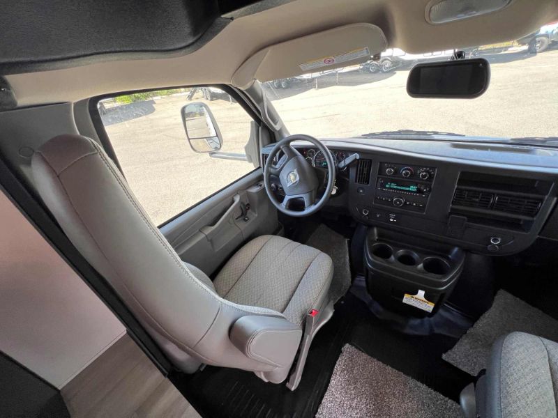 2026 Forest River Sunseeker LE 2350LE - Image 13