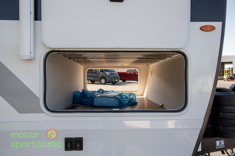2026 Winnebago Thrive 22MLS - Image 18