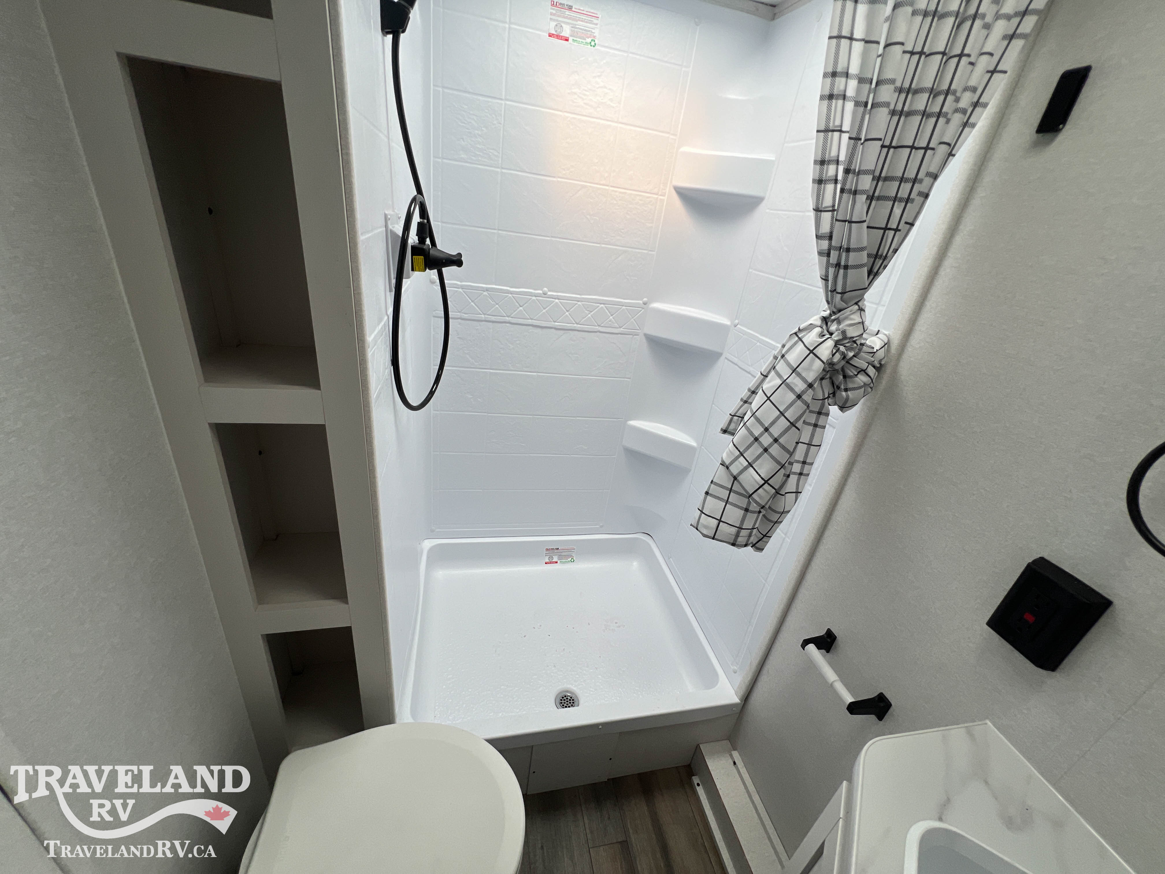 2027 Highland Ridge Colt 18MBS - Image 23