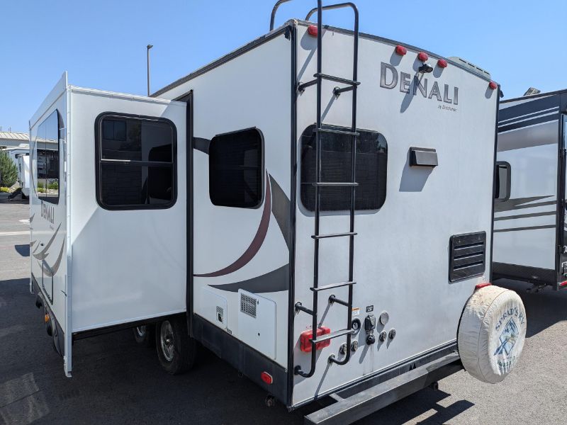 2014 Dutchmen Denali 2461RK Trail Edition - Image 2