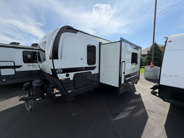 2027 Forest River Rockwood Mini Lite 2509S - Image 5