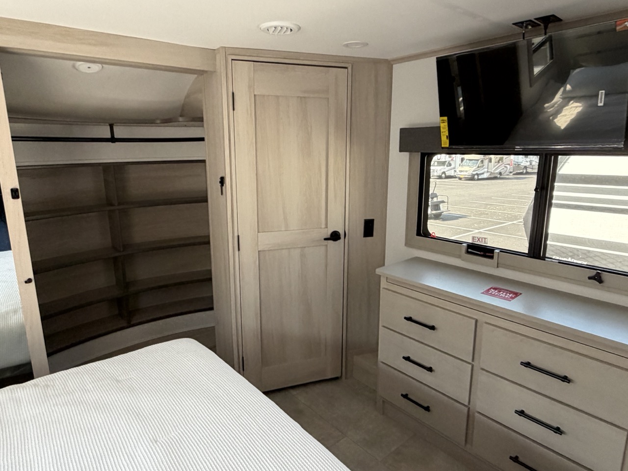 2026 Grand Design Solitude 310GK - Image 20