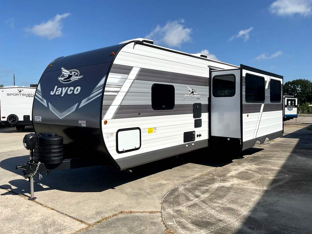2027 JAYCO Jay Flight 262RLS - Image 3