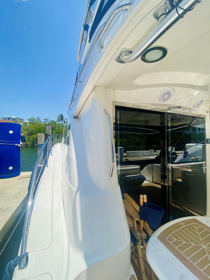 2006 Sea Ray 58 Sedan Bridge - Image 10