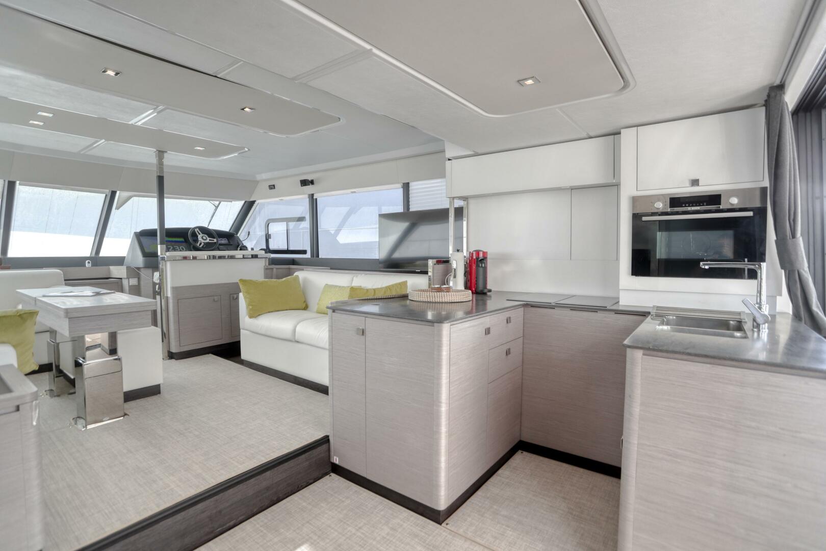 2022 Fountaine Pajot MY6 - Image 90