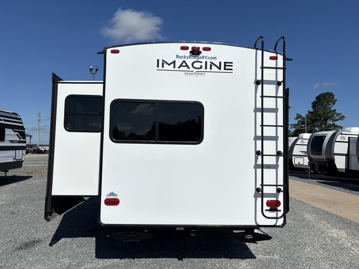 2026 Grand Design Imagine 2670MK - Image 4