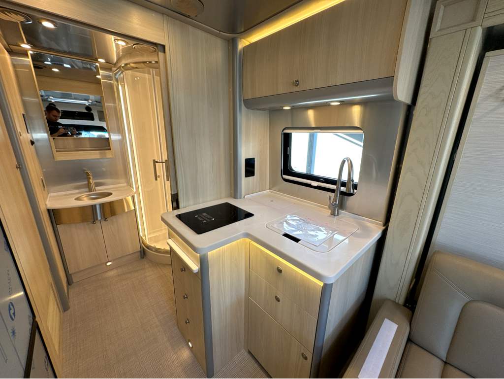 2026 AIRSTREAM ATLAS - Image 13