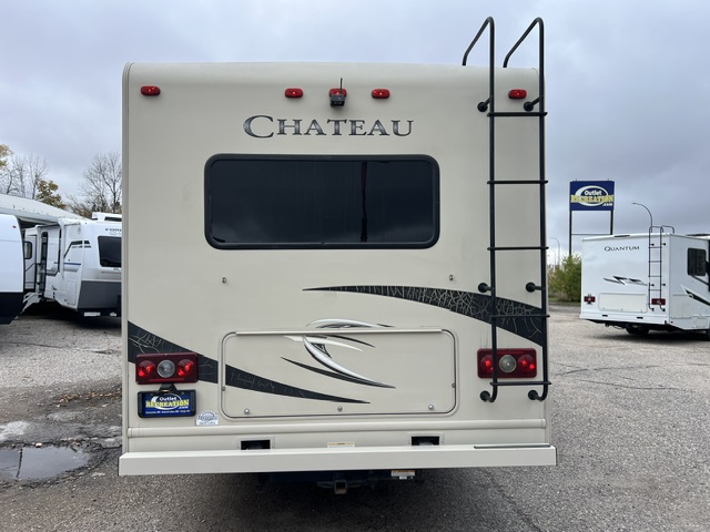 2017 Thor Motor Coach Chateau 28Z - Image 7