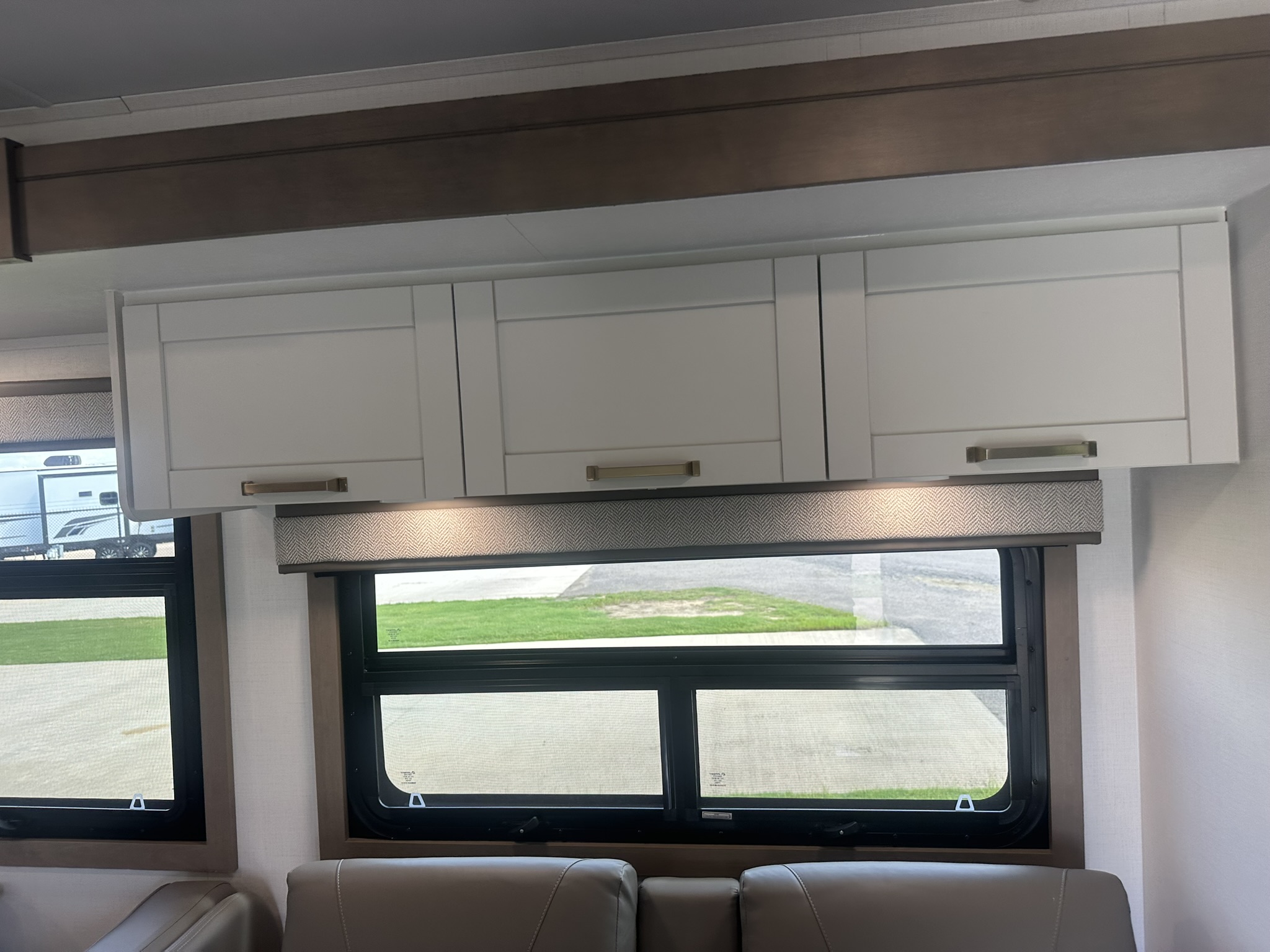 2027 JAYCO GREYHAWK 29MV - Image 24