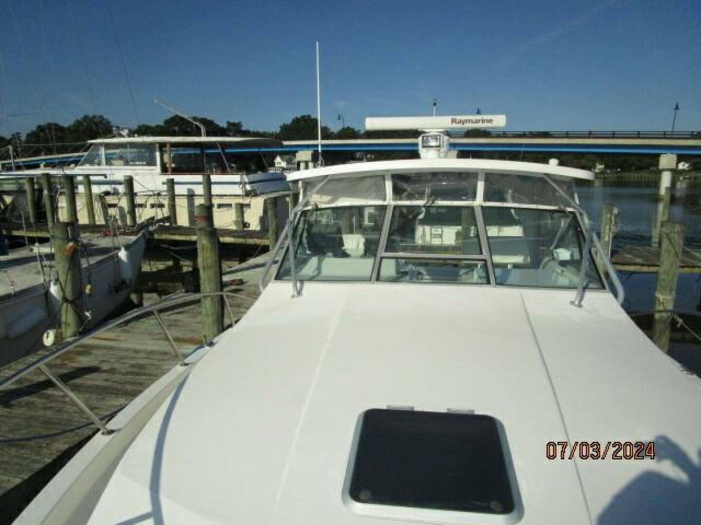 1996 Wellcraft 3300 Coastal - Image 16