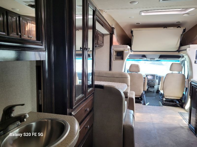2018 Thor Motor Coach Citation Sprinter 24SJ - Image 19