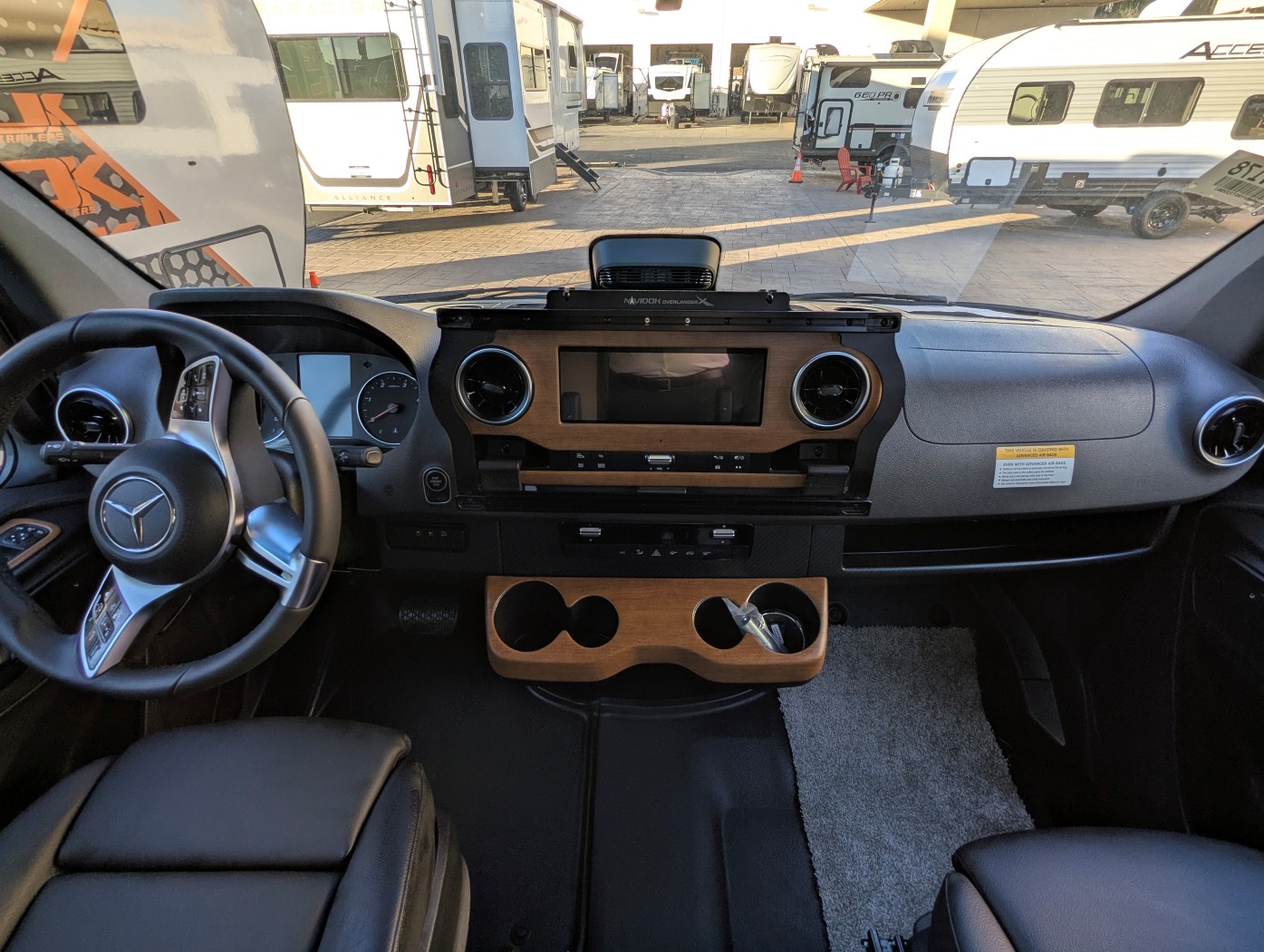 2026 Winnebago Revel 44EC - ATH Edition - Image 16