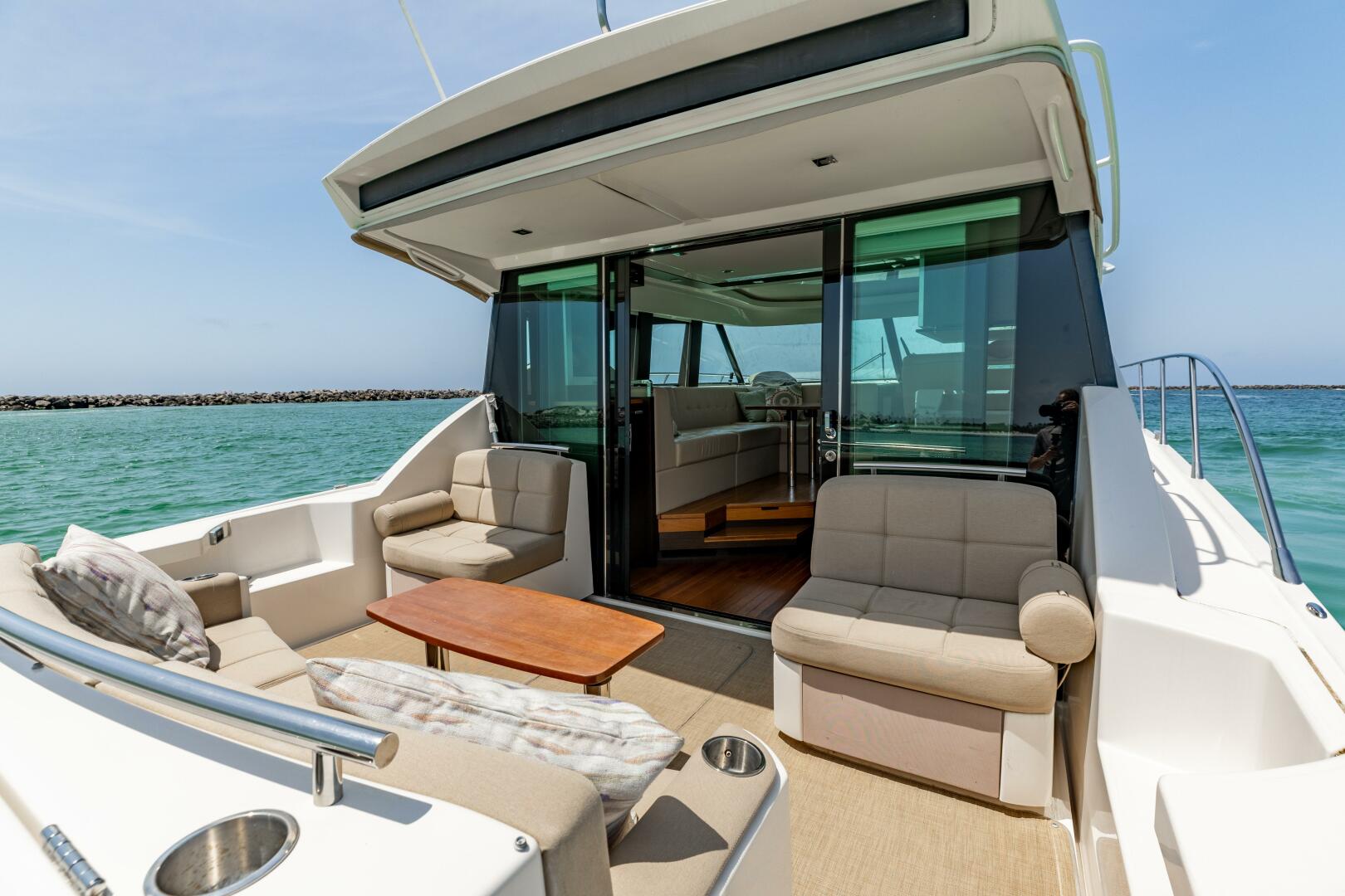 2015 Tiara Yachts 44 Coupe - Image 19