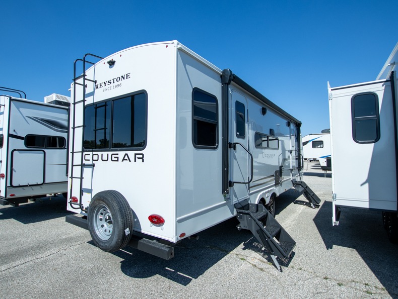 2026 Keystone Cougar Half-Ton 25RDS - Image 2