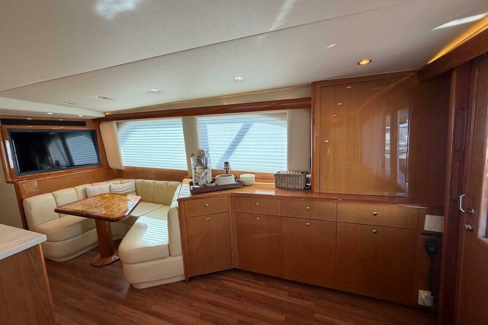 2004 Viking 56 Convertible - Image 16