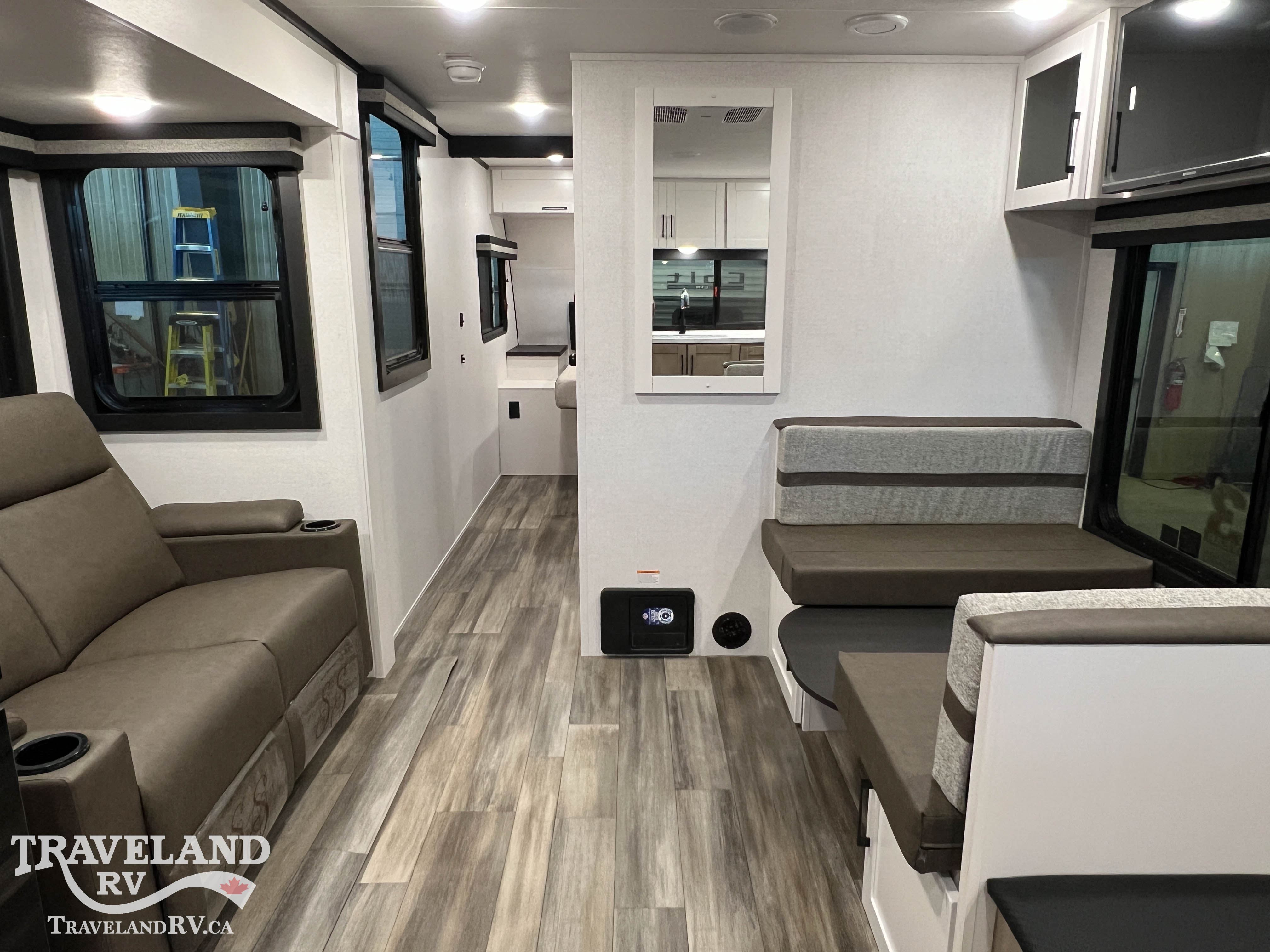 2026 Highland Ridge Range Lite 230MKD - Image 3