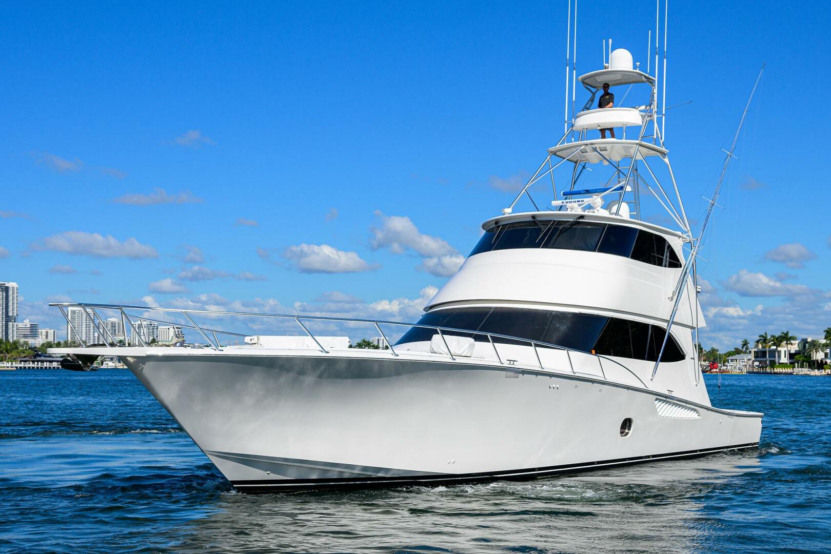 2014 Viking 76 Enclosed Bridge - Image 3