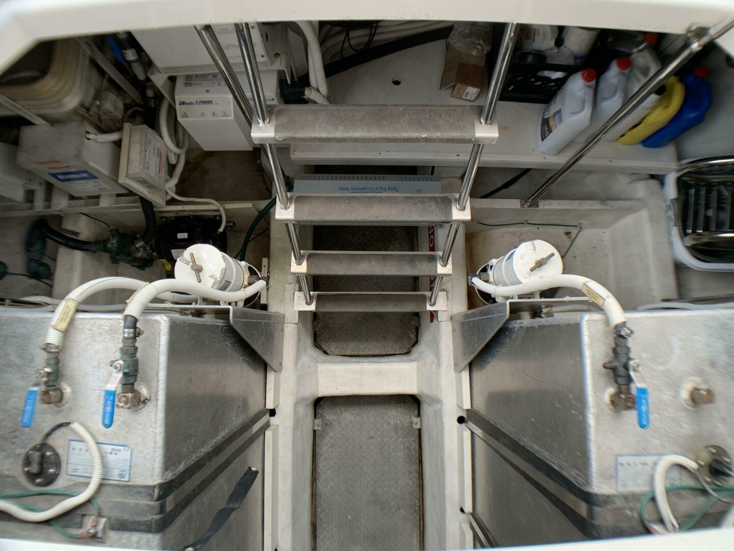 2006 Carver 56 Voyager - Image 27