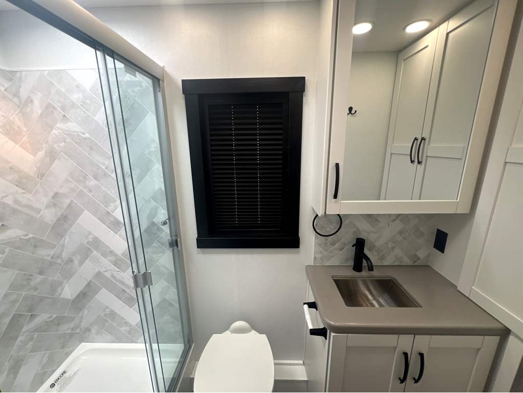 2026 JAYCO SENECA 37K - Image 26