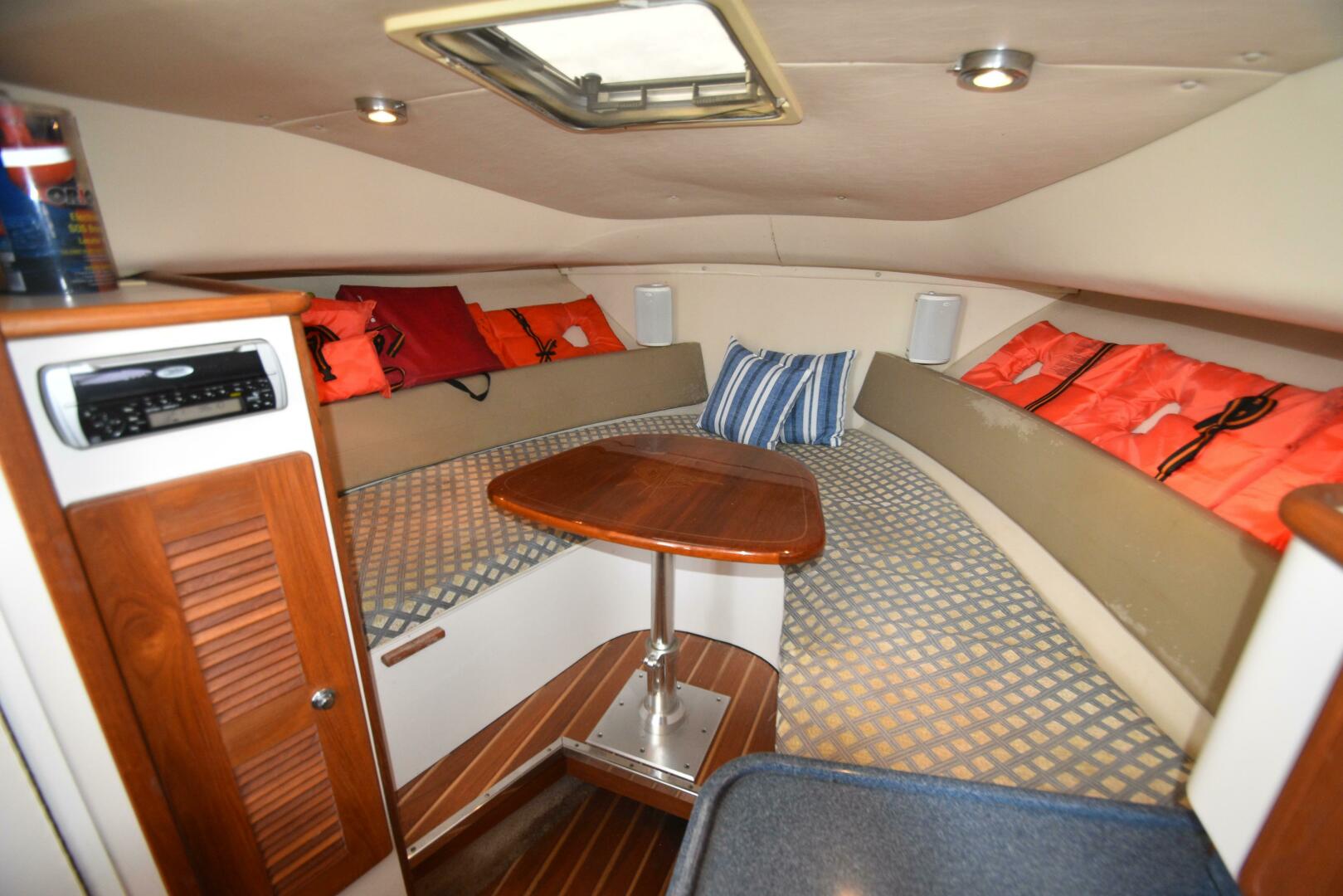 2005 Pursuit 3070 Offshore Express - Image 19