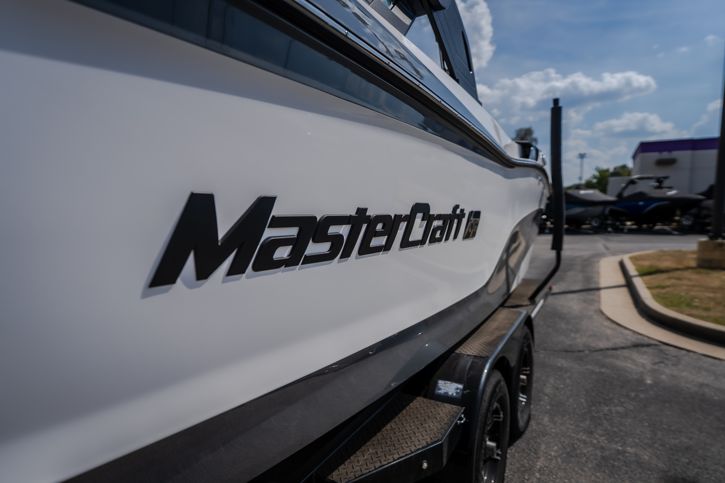 2024 MasterCraft XT25 - Image 58