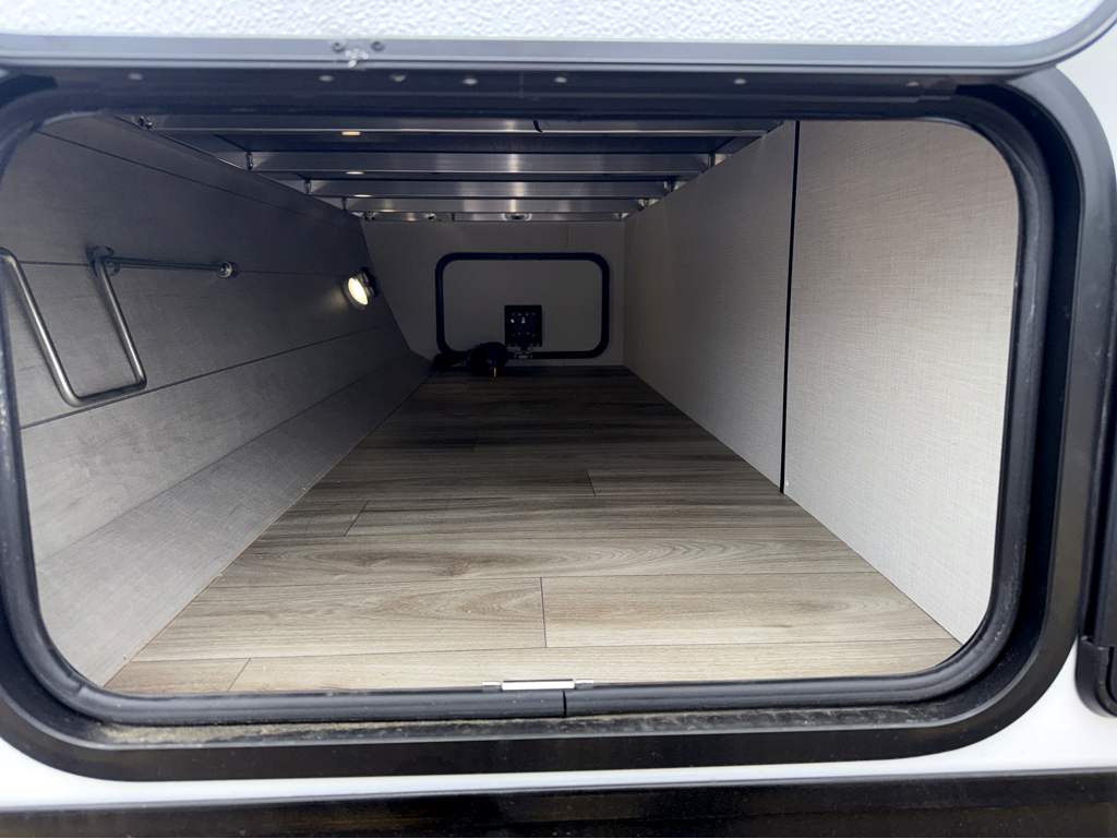 2026 VENTURE RV SPORTTREK STINGER 161VUD - Image 10