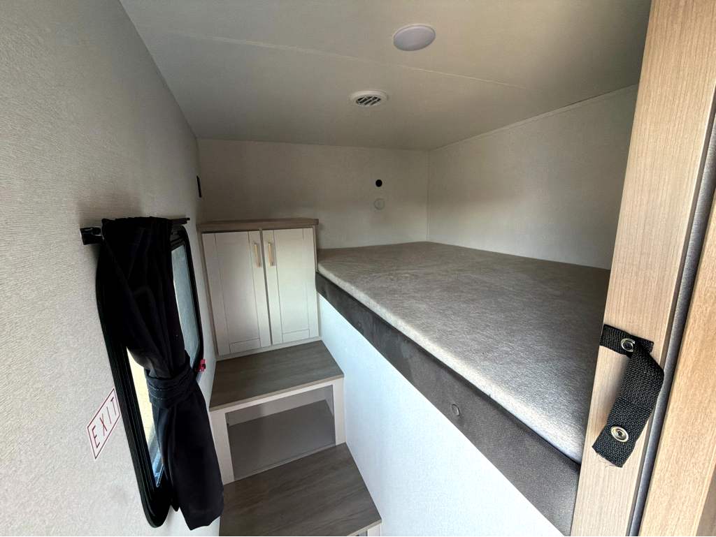 2027 Jayco Jay Flight SLX 261BHS - Image 22