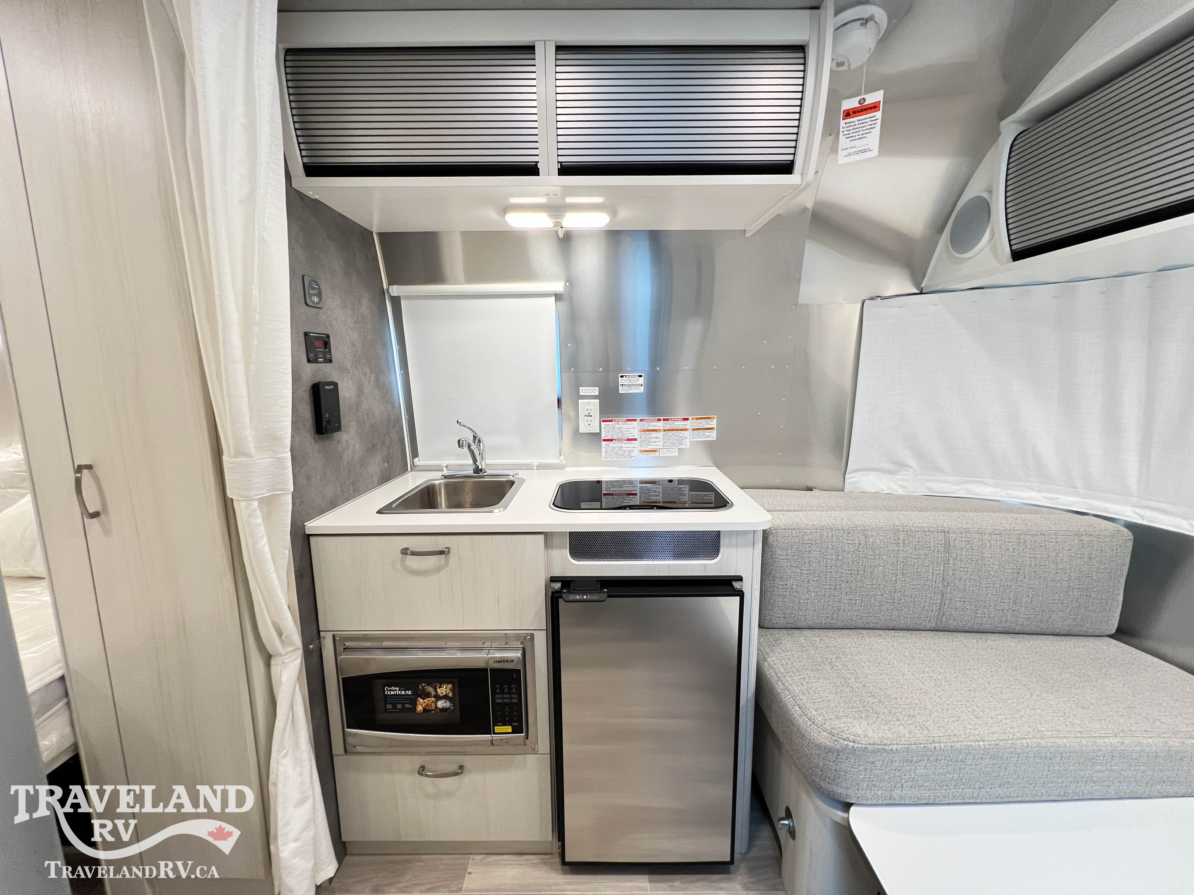 2026 AIRSTREAM 16RB BAMBI - Image 13